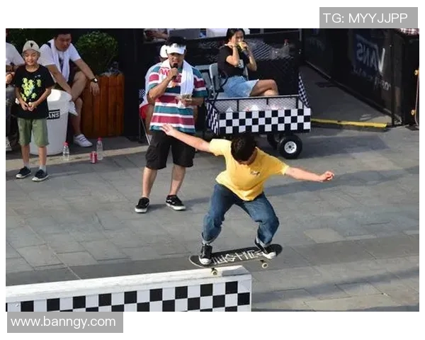 滑板战术解析:西安滑板队灵活转换体系的深度剖析与实践探索