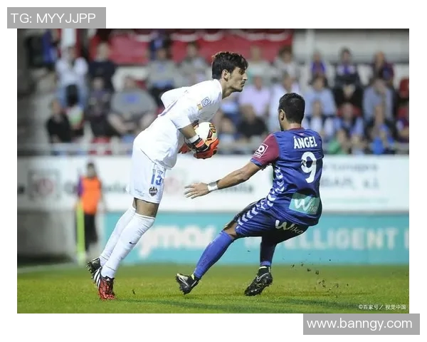 球员成长与竞技精神的全方位解析：从训练到比赛的全面探讨